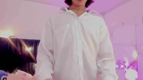 Snapshot of camilodoumit chatting on 03/12/25, 05:07 CamiloDoumit online show from 03/12/25, 05:07