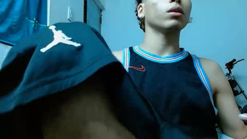 camilo online show from 04/01/26, 05:19