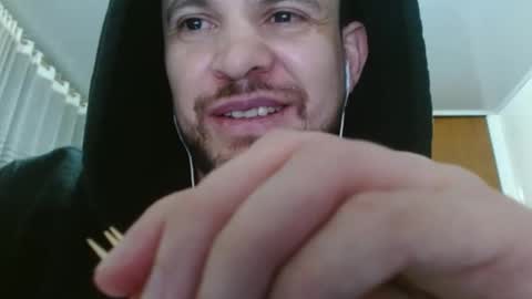 camilo online show from 12/04/24, 04:54