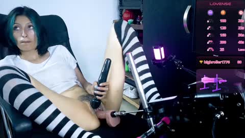 Cami  online show from 01/30/25, 05:30