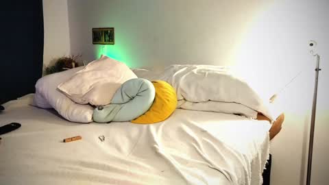 camilo online show from 02/06/25, 04:42