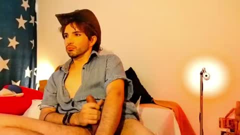 Snapshot of camilosaennz chatting on 07/05/26, 03:30 camilo online show from 07/05/26, 03:30