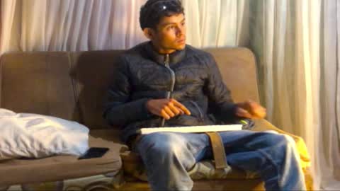 camivaron online show from 02/11/25, 10:48