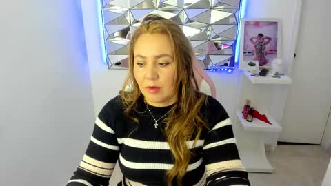 camixxx_m online show from 12/05/25, 12:47