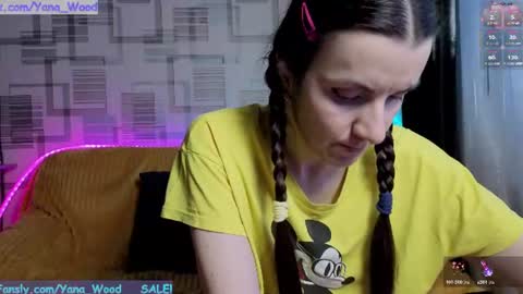Snapshot of camkitana01 chatting on 06/23/26, 10:46 Kitana online show from 06/23/26, 10:46