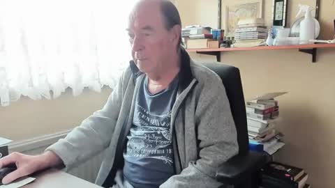 Cammee online show from 02/16/25, 08:54