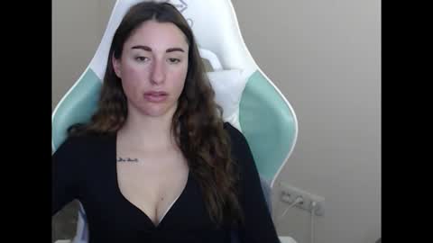 cammila horn online show from 01/05/26, 05:27