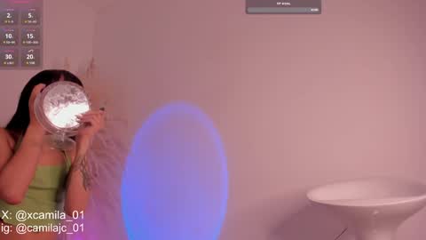 Laura Camila online show from 12/14/24, 06:52