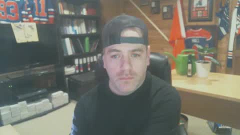 Snapshot of canadianboi6969 chatting on 12/29/24, 08:44 CanadianBacon6969 online show from 12/29/24, 08:44