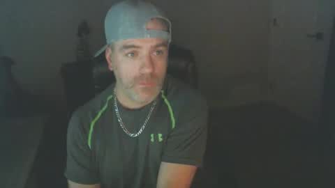 Snapshot of canadianboi6969 chatting on 11/30/25, 07:56 CanadianBacon6969 online show from 11/30/25, 07:56