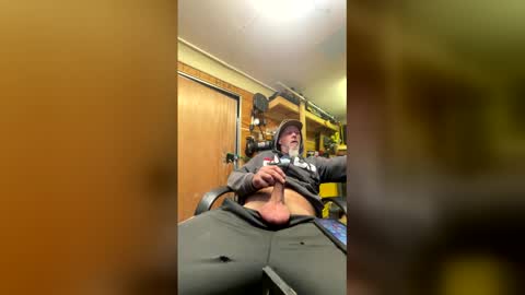 Chris online show from 02/05/26, 03:22