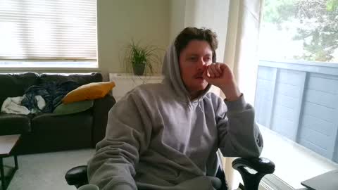 Devon online show from 03/12/25, 11:01