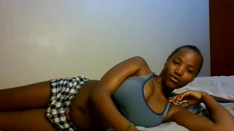 Candie online show from 07/28/26, 04:39