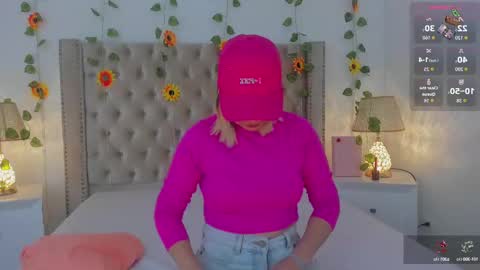 Candie  online show from 09/22/25, 12:18