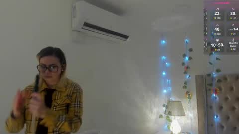 Candie  online show from 10/01/25, 11:16