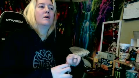Candi online show from 06/28/26, 09:54