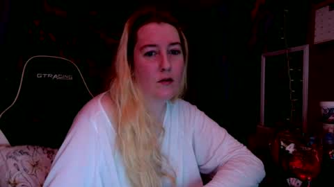Candi online show from 07/07/26, 09:52