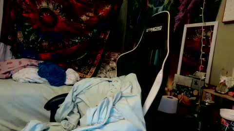 Candi online show from 07/10/26, 02:27