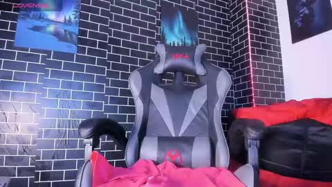 candresruiz online show from 12/04/25, 11:30