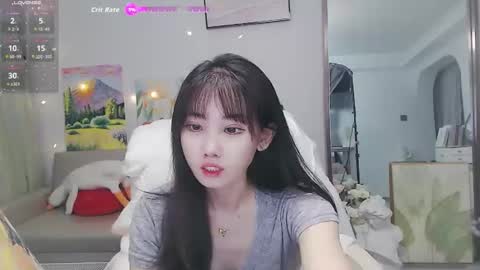 Snapshot of candy8998 chatting on 04/23/26, 01:07 candy8998 online show from 04/23/26, 01:07