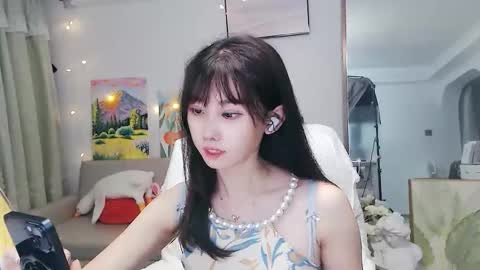 Snapshot of candy8998 chatting on 05/06/26, 01:14 candy8998 online show from 05/06/26, 01:14
