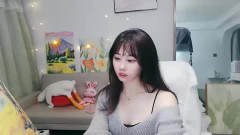 Snapshot of candy8998 chatting on 05/18/26, 11:21 candy8998 online show from 05/18/26, 11:21