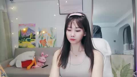 Snapshot of candy8998 chatting on 05/19/26, 11:44 candy8998 online show from 05/19/26, 11:44