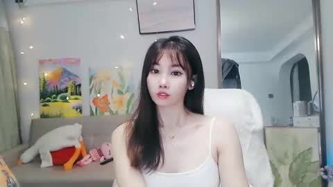 Snapshot of candy8998 chatting on 05/22/26, 01:02 candy8998 online show from 05/22/26, 01:02