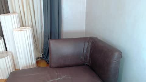 Candy online show from 04/12/26, 11:59