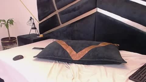 candy_bony online show from 04/09/26, 06:24