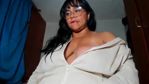 Candy  Brown online show from 03/04/26, 01:33