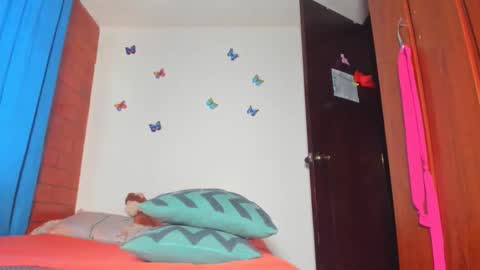 Candy  Brown online show from 04/14/26, 11:49