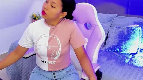 Candy online show from 10/16/25, 06:42