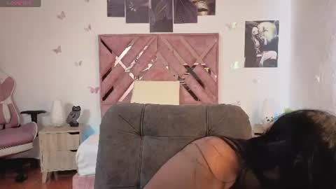 Im ChloeJoin The Fan Club online show from 06/16/26, 06:49