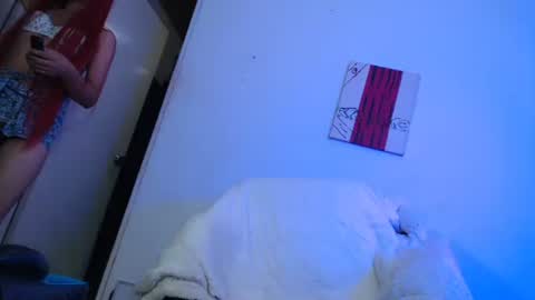 Snapshot of candy_cumy1 chatting on 12/07/24, 10:01 Dayan Camila online show from 12/07/24, 10:01