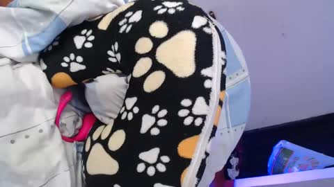 Snapshot of candy_cumy1 chatting on 03/07/25, 08:56 Dayan Camila online show from 03/07/25, 08:56