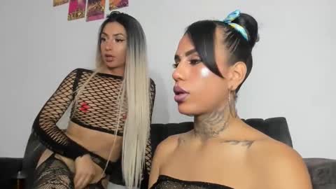 Snapshot of candy_cumy1 chatting on 11/28/25, 08:28 Dayan Camila online show from 11/28/25, 08:28