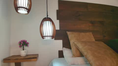 Jolie online show from 10/30/25, 07:47