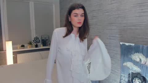 Flora online show from 02/01/25, 07:13