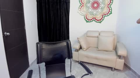 Snapshot of candy_fox_19 chatting on 01/15/26, 03:38 candy_fox_19 online show from 01/15/26, 03:38