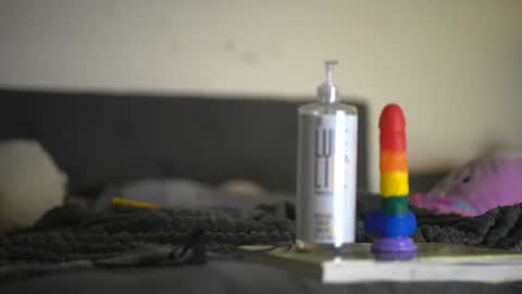 ExtraCandy online show from 12/02/25, 09:47