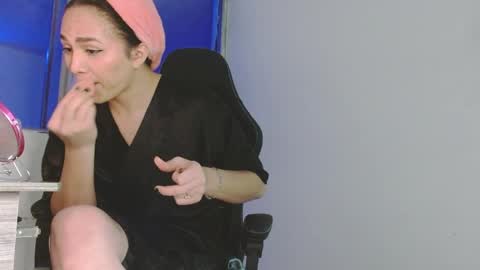 candy_giuliana21 online show from 05/20/26, 01:01