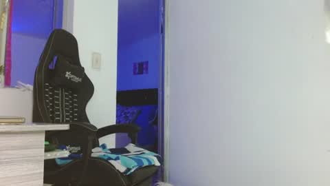 candy_giuliana21 online show from 06/13/26, 01:36