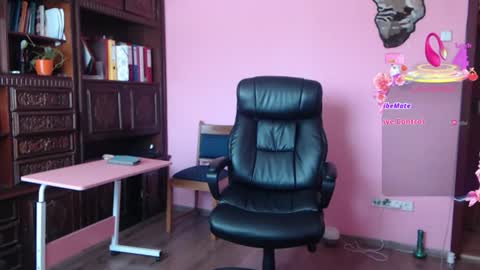 candy_hellenx online show from 06/13/26, 06:44