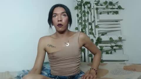 candy_hot_trans online show from 04/01/26, 01:41