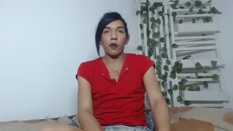 candy_hot_trans online show from 04/11/26, 09:52