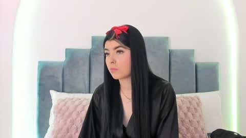 Snapshot of candy_luna_03 chatting on 04/04/26, 11:40 Candy Luna online show from 04/04/26, 11:40