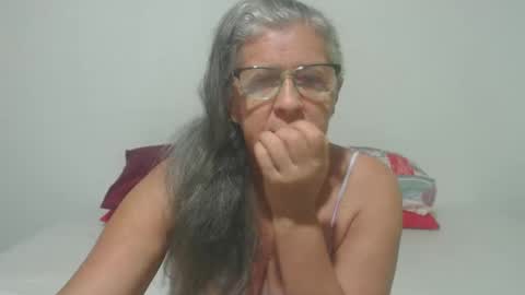 candy online show from 02/09/25, 11:04