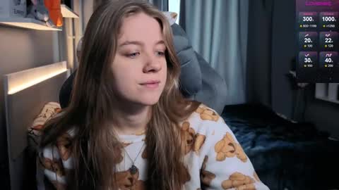 Snapshot of candy_meggie chatting on 02/18/25, 09:10 Megan online show from 02/18/25, 09:10