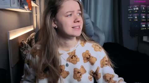 Snapshot of candy_meggie chatting on 03/12/25, 09:44 Megan online show from 03/12/25, 09:44